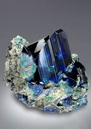 Azurite What A Stunning Piece I Could Sleep Inside It And It Will Talk To My Dreams Crystals Minerals Crystals Minerals