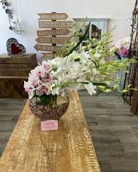Kategooriad:muude uute kaupade jaemüük spetsialiseeritud kauplustes, lilleseadjad. Omg Flower Boutique Flower Shop In Boynton Beach Florida