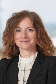 Anne Ries's Instagram, Twitter & Facebook