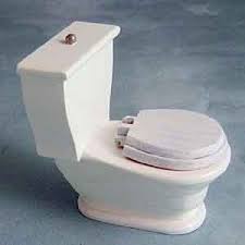 Puppenhaus möbel vintage badezimmer toilette miniatur spielzeug puppen zubersqe. Zuruck Zur Letzten Seite Toilette Miniaturen Puppenhaus
