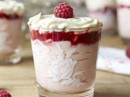 Verrine De Creme De Framboises Recette Verrine Verrine Framboise