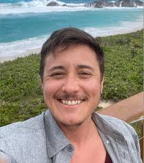 About & FAQ — Misfit Migration