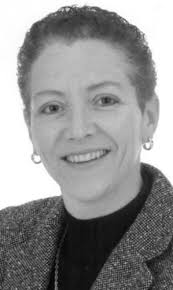 Elizabeth Earls's Instagram, Twitter & Facebook