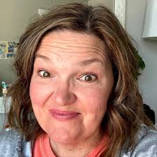 Heatherwood Middle School orchestra classes impress their audience! “I have  never seen what I saw December 10 when Ms. Monica Camp and all three of her  orchestra classes performed all together at