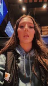 Carly Barker's Instagram, Twitter & Facebook