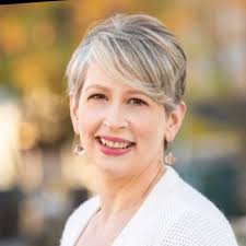 So much fun presenting with Danielle M. Reyes and Robyn Attebury Ellis…