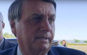Em conversa com apoiadores na parte externa do palácio da alvorada, bolsonaro afirmou que o brasil está quebrado e que ele não pode fazer nada. Fjglch9t2fwxqm