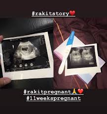 Usia hamil 11 minggu merupakan bagian dari perjalanan kehamilan yang sangat berarti bagi para orangtua. Umumkan Kehamilan Usia Kandungan Raya Kitty Sudah 11 Minggu