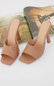 From the backcountry to the job site (and maybe a night out in between) we've got you covered with premium materials, breathable waterproofing, and sturdy soles for men's hiking shoes. Camel Wide Fit Square Toe Mule High Heels Prettylittlething Qa