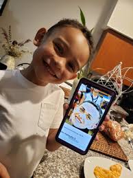 Volleyball Players "Ka-Look-Alikes"