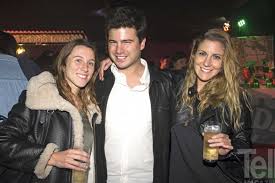 Los registros se transformaron en tendencia en las redes sociales. Fiesta De Ano Nuevo En Cachagua Tell