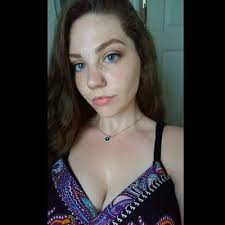 Emily Brill 🎃 (@emily_brill15)