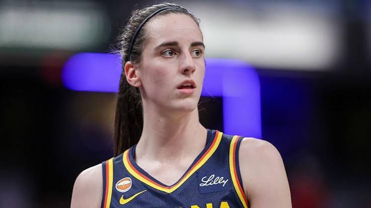 Caitlin Clark: Indiana Fever coach criticises "egregious" officiating  around WNBA star - BBC Sport