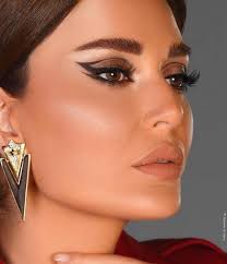 أجمل الاطلالات الجمالية لـ نور خالد الشيخ خطيبة خالد الشاعر مجلة هي Arabian Beauty Cute Cartoon Wallpapers Beauty