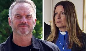 Emmerdale spoilers: Malone and Harriet Finch 'embroiled' in double exit