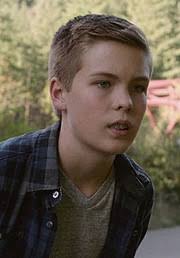 Трэвис Фрост