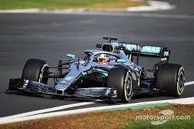 Información , noticias , calendario , circuitos , fechas y mucho más sobre la f1 en marca.com. Mercedes Unveils Its 2019 Formula 1 Car
