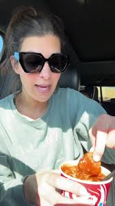 Eating Food in Car: A Quick Snack Experience