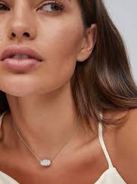 Kendra Scott Elisa Pendant Necklace in Drusy