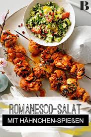 Hahnchenspiesse Mit Romanesco Salat Rezept In 2020 Hahnchenspiesse Hahnchen Mahlzeit