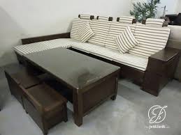 Kursi sudut rahwana ukuran 2.5 meterx2.5 meter+meja.sesuai gambar ada lacinya 4 pcs.meja pakai laci 2 pcs. Jual Kursi Tamu Sudut Minimalis Hongkong Jati Klasik Furniture