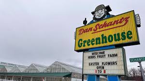 Herr's Fruit Farm excited to 'test drive' Dan Schantz Greenhouse with  springtime lease