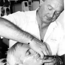 🎄 The Baldy Barber