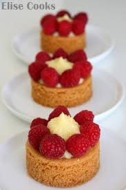Tarte Aux Fraises Et Au Citron Sur Sable Breton Recette Dessert Tarte Aux Fraises Gateaux Et Desserts