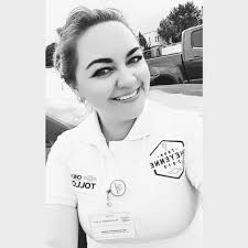 Alejandra Barajas "Asesor Profesional de Ventas