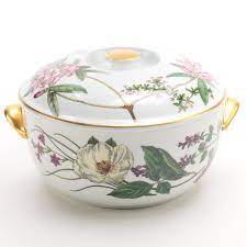 Pretty spode stafford flowers small dish see last 2 photos, as i am also listing a tazza/footed cake plate from this series. Spode Stafford Flowers Oven To Tableware Casserole Ebth