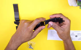 We earn a commission for products purchased through some links in this article. How To Adjust Huawei Watch Gt2 Metal Link Straps Replace Or Resize Tcs