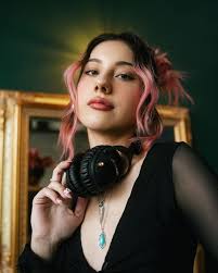 Celeste Díaz (@celestee._4) • Instagram photos and videos