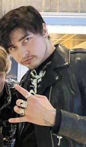 Nevaeh Pollard (nevaehhornback)