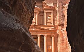 Bienvenue dans le guide complet ultime génial et merveilleux qui va vous aider à organiser votre voyage en jordanie. Que Faire En Jordanie Les Endroits A Voir Ou A Visiter Dans Le Royaume