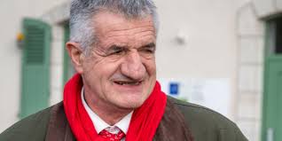 Législatives : Jean Lassalle de retour dans les Pyrénées-Atlantiques