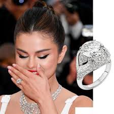 Selena Gomez Inspired Sparkling Diamond Engagement Ring in Sterling Silver Beautifully Crafted Celebrity Ring Bridesmaids Ring Gorgeous Ring