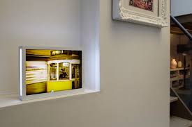 Photo frames have been around for ages to add special atmosphere to your pictures. Wanted Parrot A Digital Frame That Actually Looks Good
