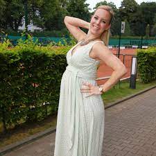 Isabel edvardsson freut sich über ihren sohn. Isabel Edvardssons Baby Interview Anfangs Hat Es Nicht Geklappt Gala De