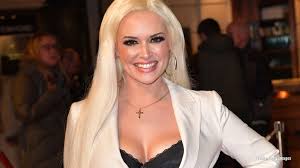 Dieses profil enthält werbung und anzeigen. Daniela Katzenberger Nimmt Sich Eine Auszeit Von Instagram Co