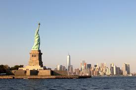 Follow the vibe and change your wallpaper every day! Lady Liberty Pictures Download Free Images On Unsplash