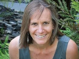 Carol Hovis's Instagram, Twitter & Facebook