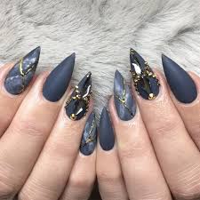 Day 233 Marble And Foil Nail Art Stiletto Nails Designs Black Stiletto Nails Stiletto Nails