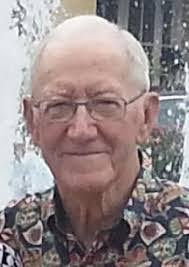 Laurie Trahan's Instagram, Twitter & Facebook