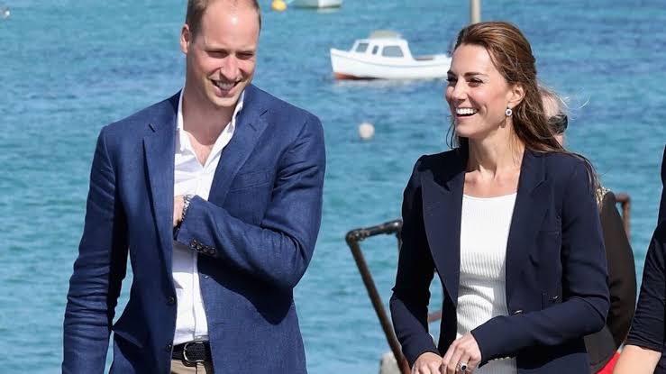 The little UK island where George, Charlotte and Louis can have a 'normal'  summer holiday | Royal | News | Express.co.uk