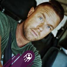 Hiermit biete ich mein Angelboot Marcraft Console 496 Lakehunter (2014) zum  Verkauf an. ( Rote Farbe) inklusive: Suzuki DF 90 TL (2013) Elektrostart,  Trimmung und Edelstahlpropeller. Minn Kota Terrova 80 Pfund (2019)