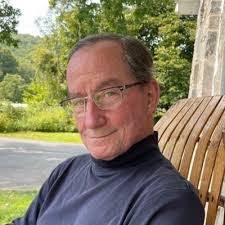 Eric Crews's Instagram, Twitter & Facebook