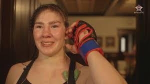 Lisa Spangler's Instagram, Twitter & Facebook