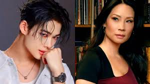 Gwen and Hyunjin's Relationship Development