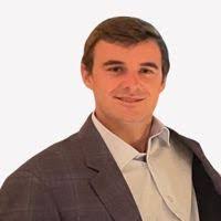 Naomi Malek's Instagram, Twitter & Facebook