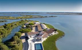 Office de tourisme 2 rue de l hôtel de ville, givry. Lodge Sainte Helene Hotel Saintes Maries De La Mer Tarifs 2021 Mis A Jour Et 262 Avis Tripadvisor